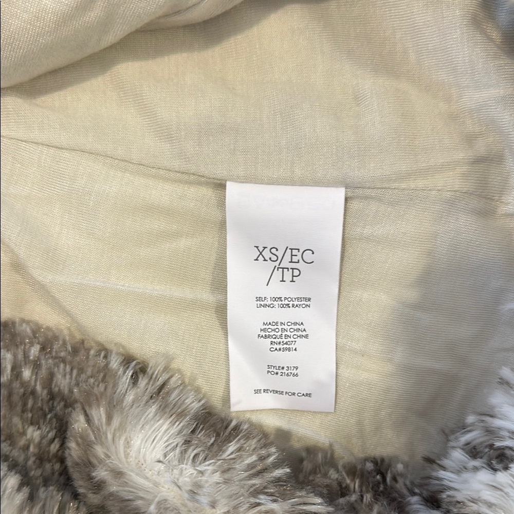 Cabi Chic Faux Fur Vest in Brown and Cream - Picture 6 of 6